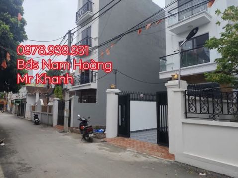 Nhà trục chính Kinh Doanh, Ô tô tránh đỗ ngày đêm