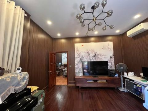 BIỆT THỰ SÂN VƯỜN ÁI MỘ – BỒ ĐỀ | 103M² – 3,5 TẦNG – 4PN
