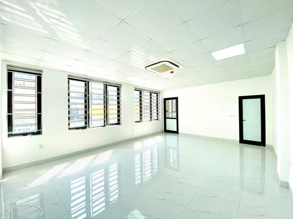 xem là ưng liền!!! Cho thuê MBKD tầng 1+2 mặt ngõ ô tô, lô góc, mặt tiền 22,5m - Trần Cung - Nghĩ...
