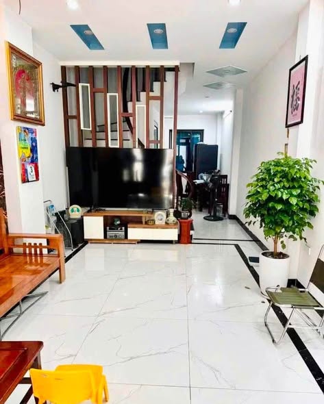 10tr/th cho thuê nhà 4 ngủ gần ngã 5 Hà Trì Hà Đông