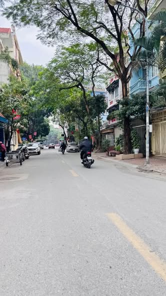 Chính Chủ Giảm 2 tỷ bán Liền kề KĐT Văn Quán, Hà Đông 84 m2, 4,5 tầng
