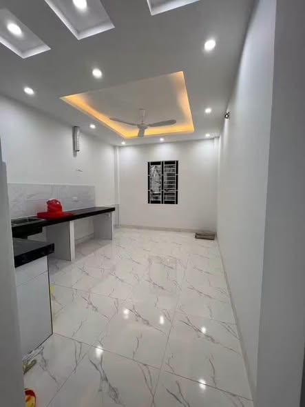 8 TRIỆU – NHÀ 5 TẦNG, 4 PHÒNG NGỦ GẦN GA GIA LÂM