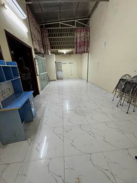 Cho thuê nhà Ngõ 221 vĩnh hưng, 60m cấp 4 gác xép