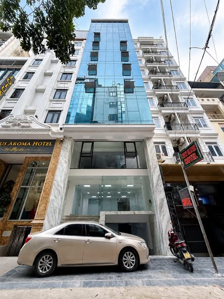 HÀNG KHỦNG MỸ ĐÌNH – BUILDING 11 TẦNG – 1.250M² SÀN – DÒNG TIỀN TỚI 300TR/THÁNG