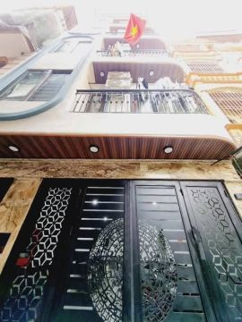 Cần bán luôn CHDV phố Lạc Long Quân, Thụy Khuê,Tây Hồ - 14.8 tỷ có TL