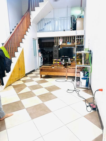 GIẢM SỐC - KHÚC THỪA DỤ - CẦU GIẤY - CHỈ 7,9 TỶ - 40M2 - 6  TẦNG