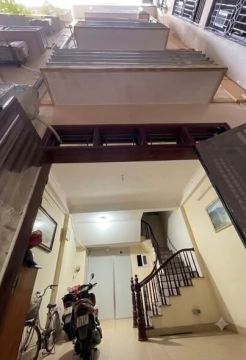 Bán nhà Kim Mã - Giang Văn Minh, ngõ thông toàn phố lớn; Nhà thiết kế 6 tầng, 4 ngủ khép kín, mặt...