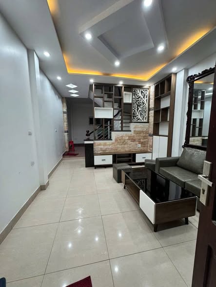 CHO THUÊ NHÀ NGUYÊN CĂN THẠCH BÀN – FULL ĐỒ – 5 NGỦ – GẦN CHỢ, GẦN AEON MALL
