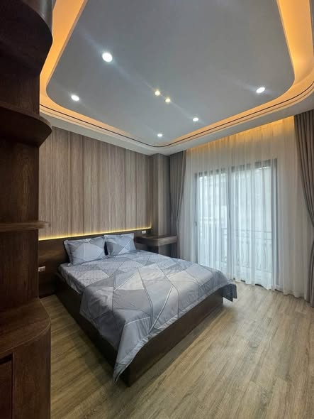 MẶT PHỐ BÍCH CÂU – NHỈNH 15 TỶ – VỈA HÈ – KINH DOANH ĐỈNH • 5 TẦNG • FULL NỘI THẤT - HOMESTAY DÒN...