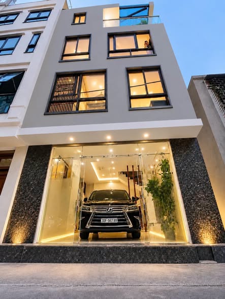 TỰU LIỆT – 40M² x 4 TẦNG – LÔ GÓC – Ô TÔ TRÁNH – KINH DOANH – FULL NỘI THẤT - CHỈ 8.2 TỶ