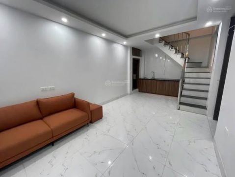 Cho thuê nhà nguyên căn ngõ 409 Kim Mã - Ba Đình