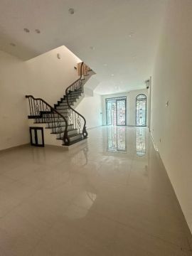 CHO THUÊ MBKD KĐT ĐẠI KIM – 2 MẶT THOÁNG – VỈA HÈ SIÊU RỘNG