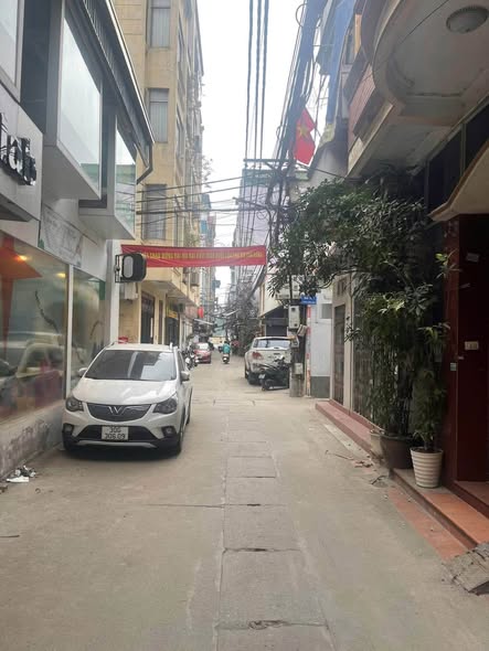 Chính Chủ Bán Nhà Lô Góc ! Ngõ 575 Phố Kim Mã - Ô Tô Tránh | Ngõ Thông, Kinh Doanh.