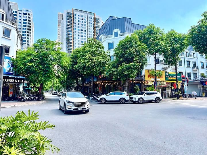 GIÁ RẺ NHẤT KHU - KHÔNG CÓ CĂN THỨ 2 - LIỀN KỀ VĂN PHÚ - ĐƯƠNG 2 CHIỀU Ô TÔ TẢI TRÁNH - VỈA HÈ RỘ...