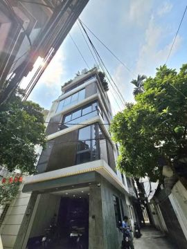 27.5 TỶ/ NHÀ ĐÀO TẤN- BA ĐÌNH/LÔ GÓC /Ô TÔ TRÁNH /THANG MÁY/GARA Ô TÔ/SÁT LOTTE CENTER/60m2/6 tần...