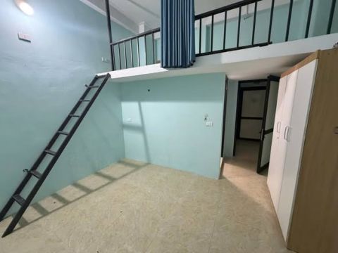 Cho thuê Phòng khép kín tại 99 Định Công Hạ.
