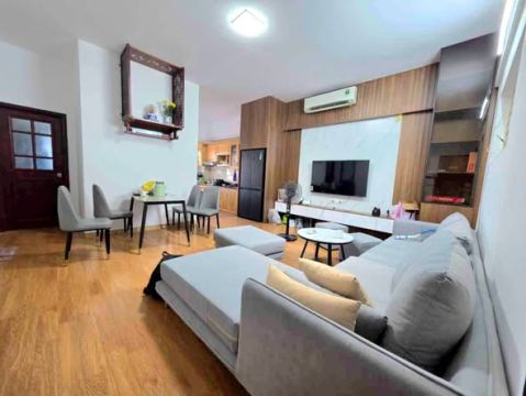 Hơn 4TỶ căn hộ khu đô thị Pháp Vân - 80m2 - 3 PHÒNG NGỦ 2VS