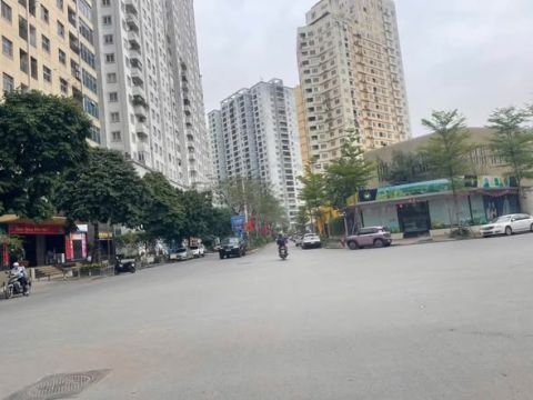 CC GỬI BÁN NHÀ PHÂN LÔ VỈA HÈ DV CÂY QUÝT -LA KHÊ -  Ô TÔ TRÁNH – KINH DOANH SẦM UẤT - HƠN 10 TỶ ...