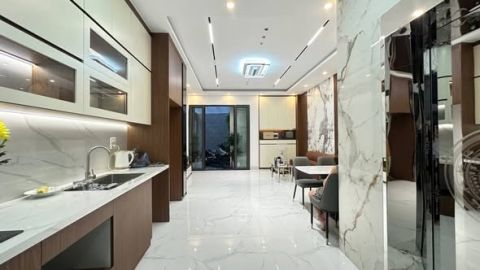 Hồng Mai 56m , 5 tầng , Giá 12.6 tỷ có thương lượng, full nội thất, full đồ, Thang máy