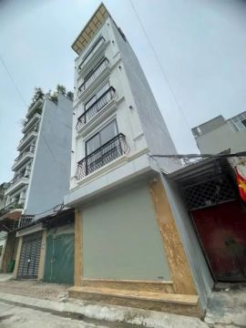 Cho thuê nhà thang máy 20tr ở Đội Cấn, Ba Đình