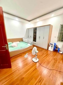 Nhà khu vực Tân Mai - Cốt dân xây, gần phố, z.á yêu thương - 6 tỷ 8