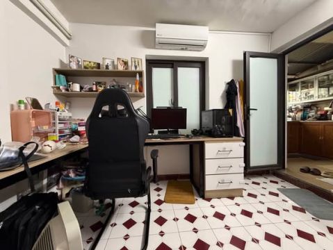 Hiếm. Cần bán gấp nhà tập mặt phố Tây Sơn, sổ riêng chính chủ, giá cực rẻ chỉ 2.95 tỷ, diện tích ...