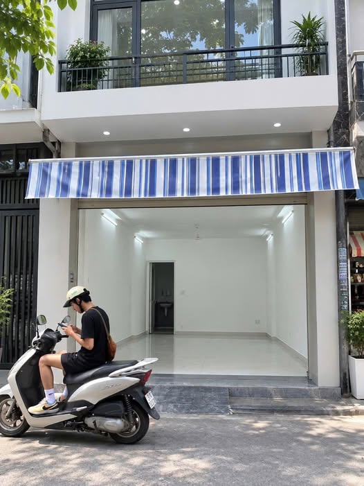 Nhà mặt ngõ kinh doanh tốt – 14 triệu/tháng