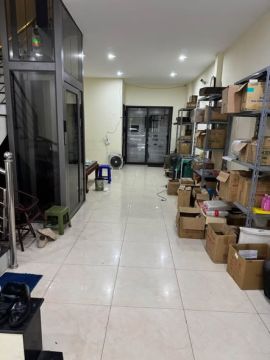 CHÍNH CHỦ CHO THUÊ NỬA TẦNG 1 NHÀ PHÂN LÔ NGÕ 25A ĐƯỜNG LÊ VĂN LƯƠNG - THANH XUÂN (chân cầu vượt ...