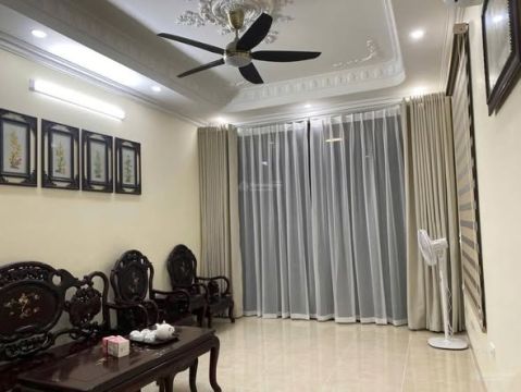 Nhà rộng cho thuê Đội Cấn 65m² x 5 tầng, 5 phòng ngủ, đủ đồ