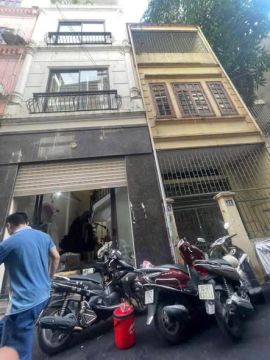 Cho Thuê Nhà PLQĐ Hoàng Quốc Việt, Cầu Giấy: 50m2x4T, 19 tr/th, Ô Tô Tránh, Vào Tận Nhà