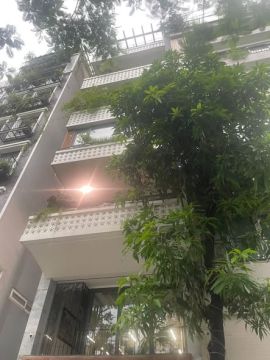 CHO THUÊ VĂN PHÒNG! MP Phố Trịnh Công Sơn 50m2, 10 tr/th, Ô tô Tránh, Thang Máy,View Hồ
