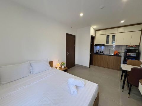 Người nhà em nhờ bán hộ nhà riêng tại ngõ 166 Kim Mã. Sổ đỏ 30m/ 6 tầng/ 5 phòng ngủ khép kín ful...