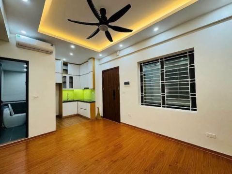 3.6 TỶ NHÀ 2 NGỦ PHỐ TRUNG KÍNH CẦU GIẤY
