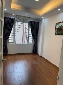 Chính chủ cho thuê phòng tại Thái Thịnh Tây Sơn