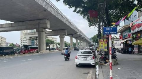 NHÀ 3 TẦNG 7 PHÒNG NGỦ TẠI PHỐ NHỔN