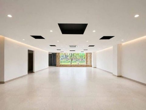 Bán Tòa Nhà Văn Phòng _Quận thanh xuân _210M x 9 Tầng Thang máy
