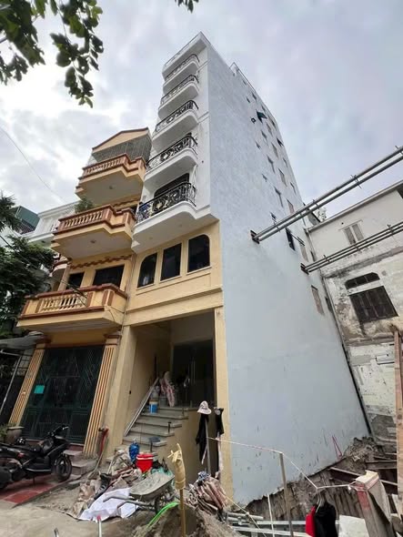 Phân lô Apartment 9 tầng Ba Đình, 18 phòng vip, ô tô tránh, hàng vip hiếm nhà bán. Xin mời !