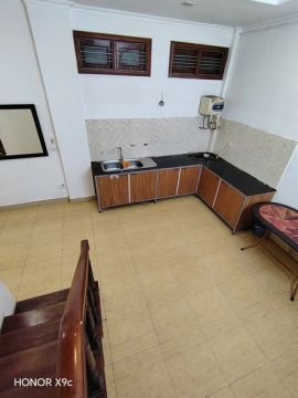 Cho thuê nhà số 120 Đê Trần Khát Chân, Hai Bà Trưng, Nhà cao ráo, thoáng, diện tích 55m2, 3 phòng...