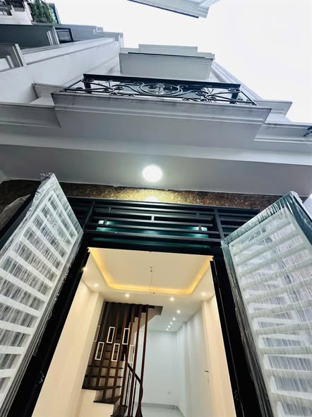 Cần bán căn nhà 36m2, 4 tầng, 3.59 tỷ tại Giang Chính, Biên Giang, Hà Đông cách 10 mét ra đường ô...