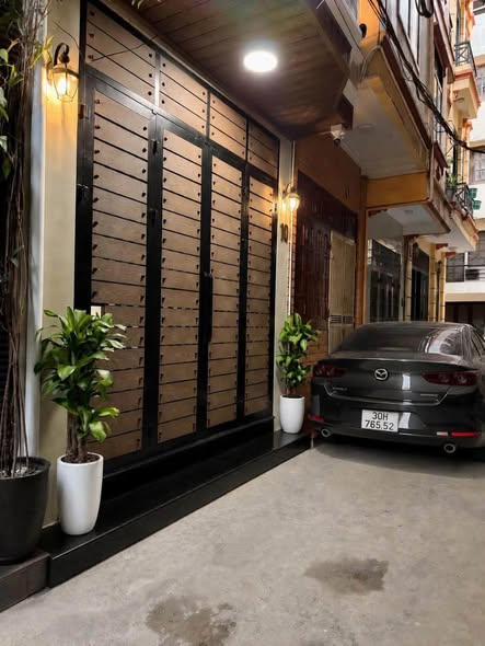 HIẾM NHÀ BÁN KIM MÃ THƯỢNG – BA ĐÌNH – PHÂN LÔ – Ô TÔ – 7 TẦNG – DÒNG TIỀN TRÊN 30 TRIỆU/THÁNG