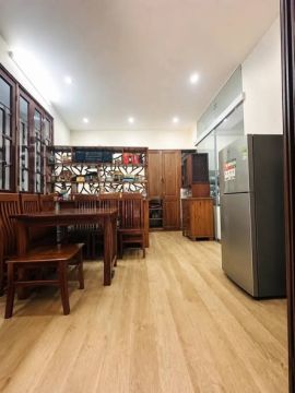 LÔ GÓC 50,2M² – 3 TẦNG – 4PN – GẦN Ô TÔ – PHÚ ĐÔ – 9 TỶ