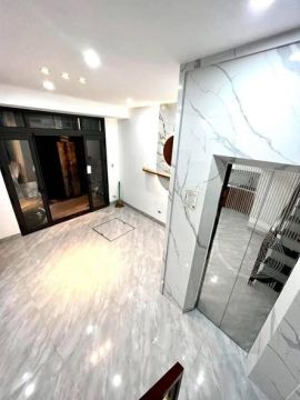 HOA HẬU XÃ ĐÀN - 6 TẦNG THANG MÁY - MẶT TIỀN 5.6M - NGÕ NÔNG SÁT PHỐ - 10.9 TỶ.