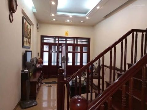 Cho thuê nhà nguyên căn ngõ 126 Khuất Duy Tiến - Ngụy Như Kon Tum - Thanh Xuân