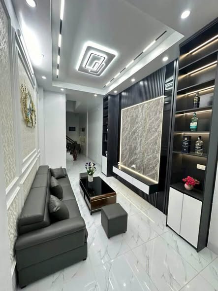 Nếu cần 1 căn nhà ĐỂ AN CƯ Giữa TRUNG TÂM THANH XUÂN- Khu VỰC VƯƠNG THỪA VŨ 36m 5 tầng chỉ 6.95 t...