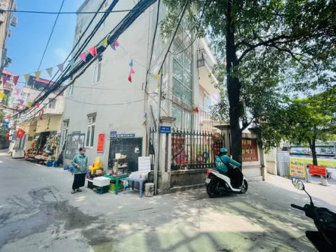 Mảnh Đất Đầu Tư -Ô tô Tải Qua nhà , Đỗ Cửa - Ngọt lịm - Hồ Tùng Mậu-Cầu Giấy
