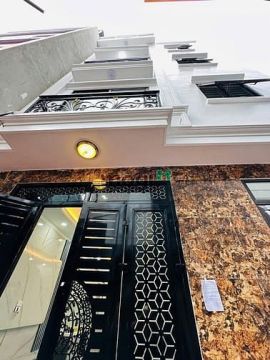 siêu phẩm ngọc hồi sát bến xe nước ngầm nhà mới koong thang máy