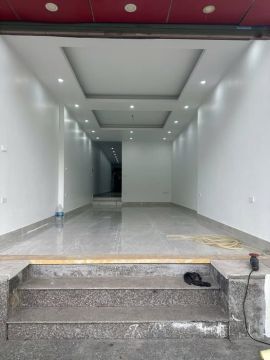 Cho thuê mặt bằng 60m2 khuất duy tiến giá chỉ 10tr/th