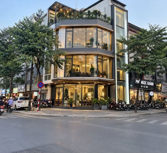 CHO THUÊ NHÀ MẶT PHỐ LÔ GÓC NGỌC KHÁNH – VỊ TRÍ ĐẮC ĐỊA