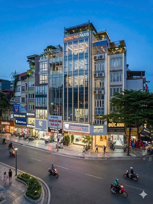 Bán toà VĂN PHÒNG Mặt Phố trung tâm quận Đống Đa.