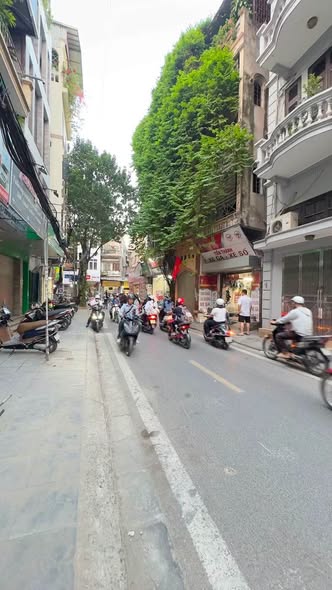 The Vạn Bảo/Vạn Phúc Ba Đình. Mặt phố 5 tầng, giá hơn 15 đồng !
